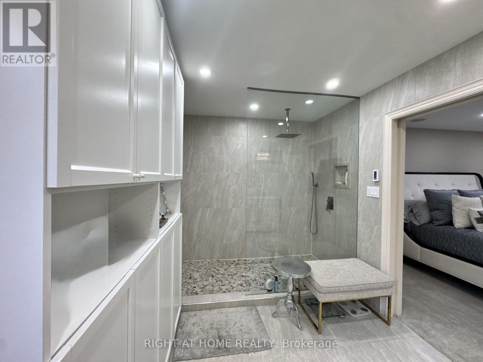 208 Burton Grove, King, Ontario  L7B 1C7 - Photo 13 - N14106054