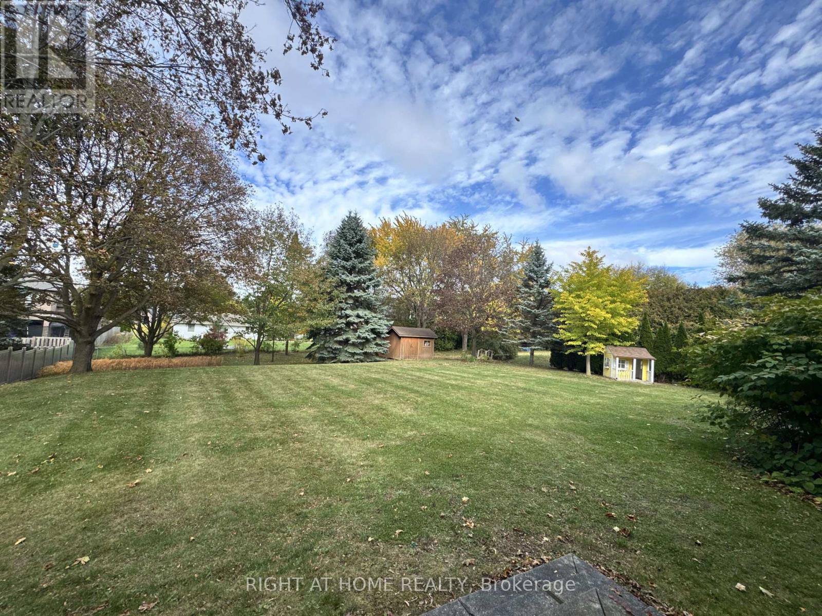 208 Burton Grove, King, Ontario  L7B 1C7 - Photo 25 - N14106054
