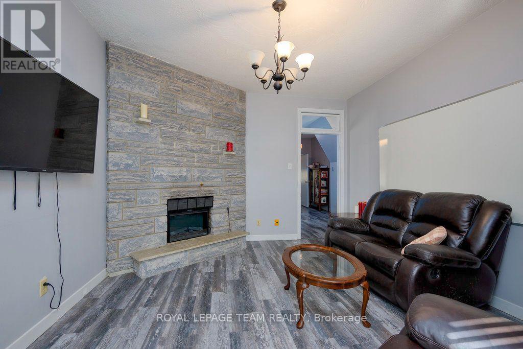 422 Donald B Munro Drive, Ottawa, Ontario  K0A 1L0 - Photo 9 - X14105774