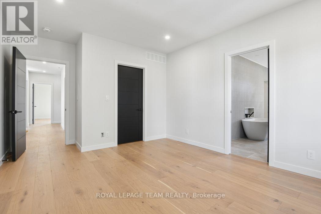 33 Starwood Road, Ottawa, Ontario  K2G 1Y9 - Photo 29 - X14105886