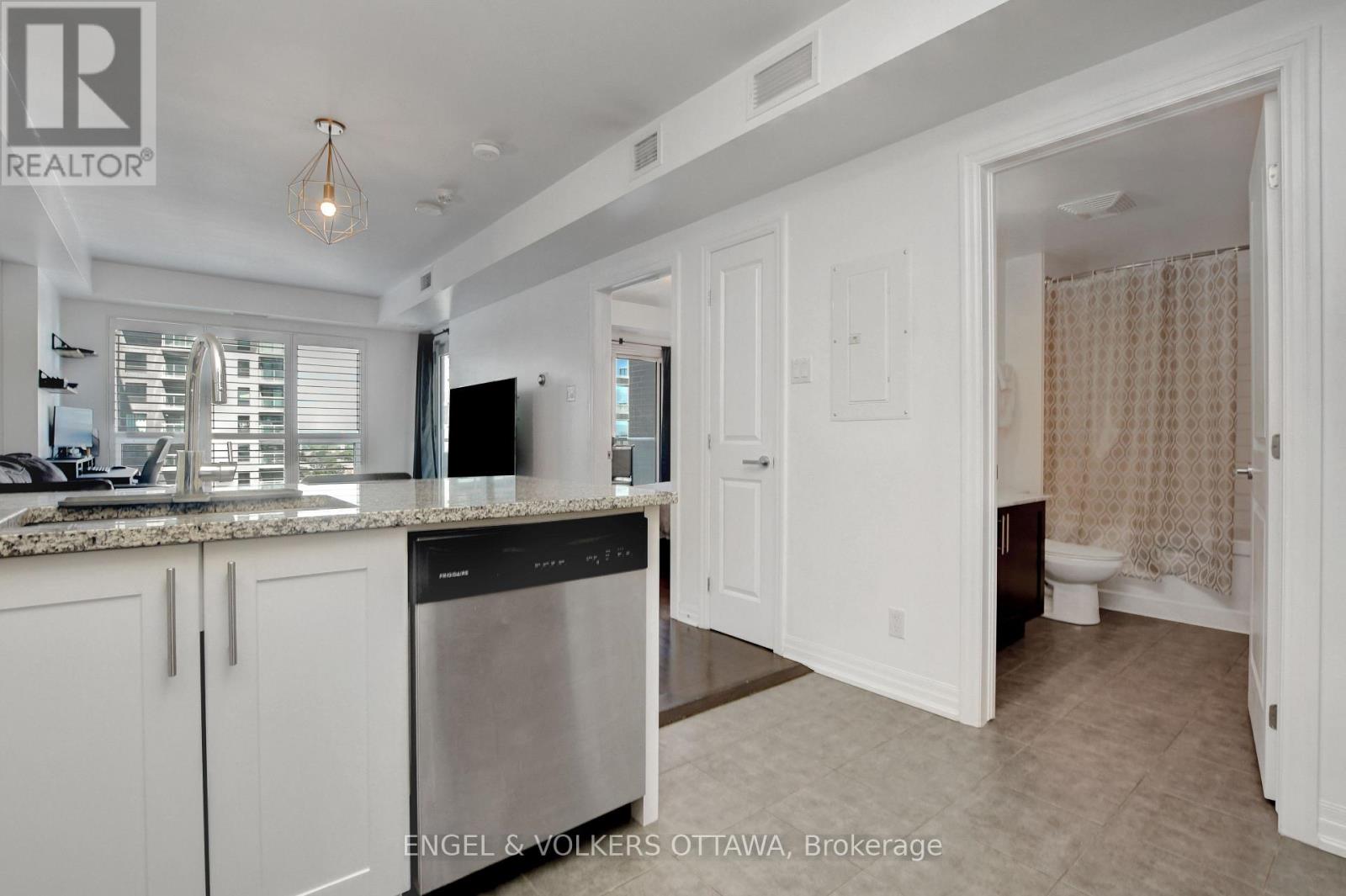 1305 - 242 Rideau Street, Ottawa, Ontario  K1N 0B7 - Photo 7 - X14105988