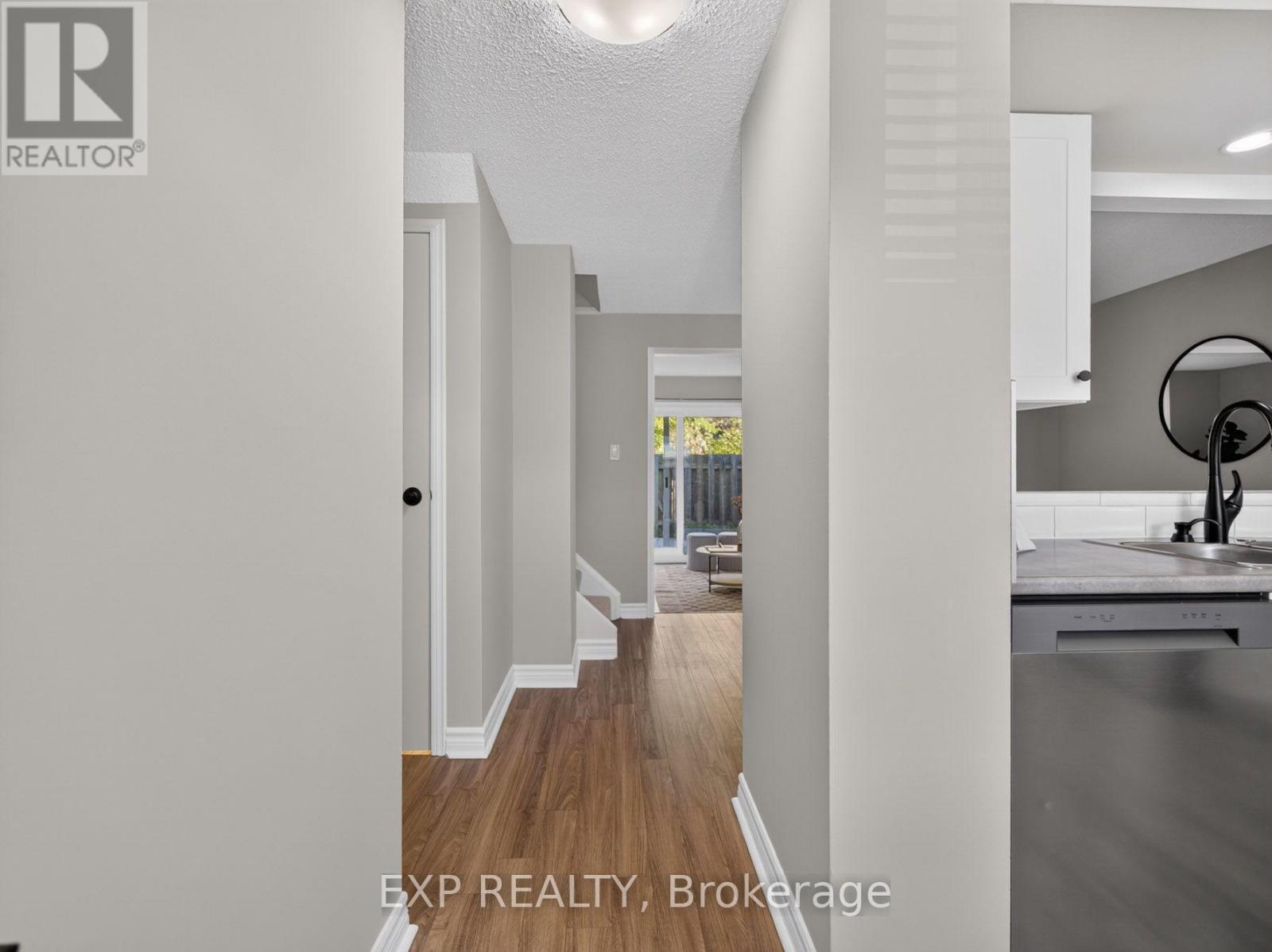 20 - 242 Lakeport Road, St. Catharines, Ontario  L2N 6V2 - Photo 3 - X14105978