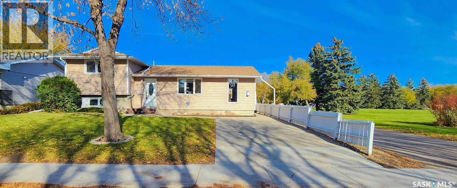64 Dalgliesh DRIVE, regina, Saskatchewan