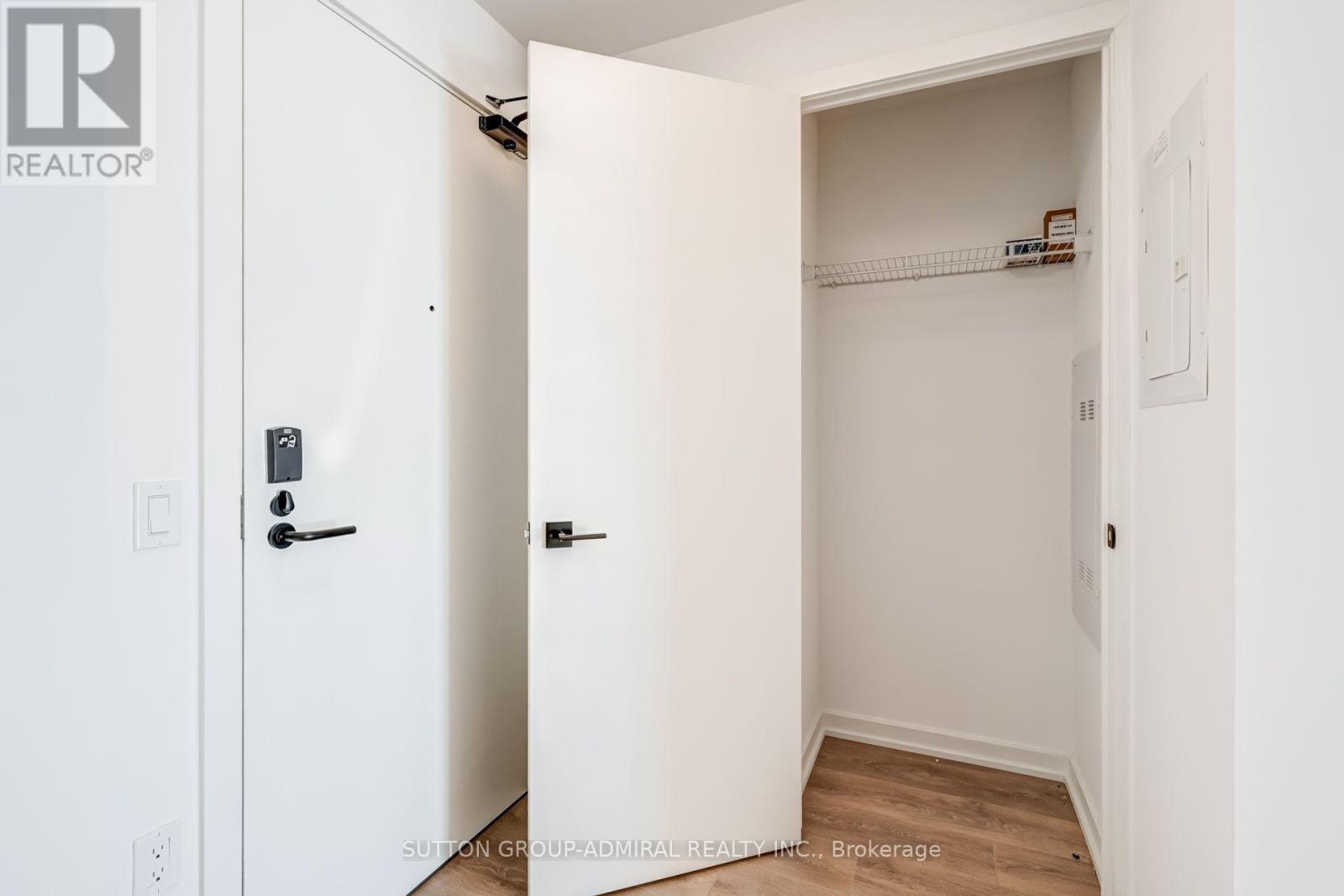 2610 - 1285 Dupont Street, Toronto, Ontario  M6H 0E3 - Photo 8 - W14105714