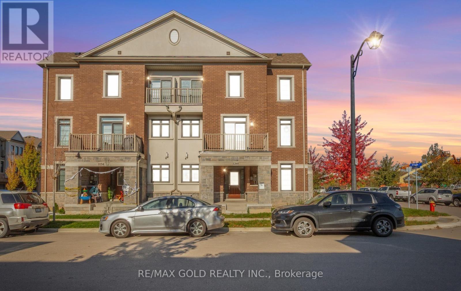 1260 Restivo Lane, Milton, Ontario  L9E 1J9 - Photo 1 - W14105834