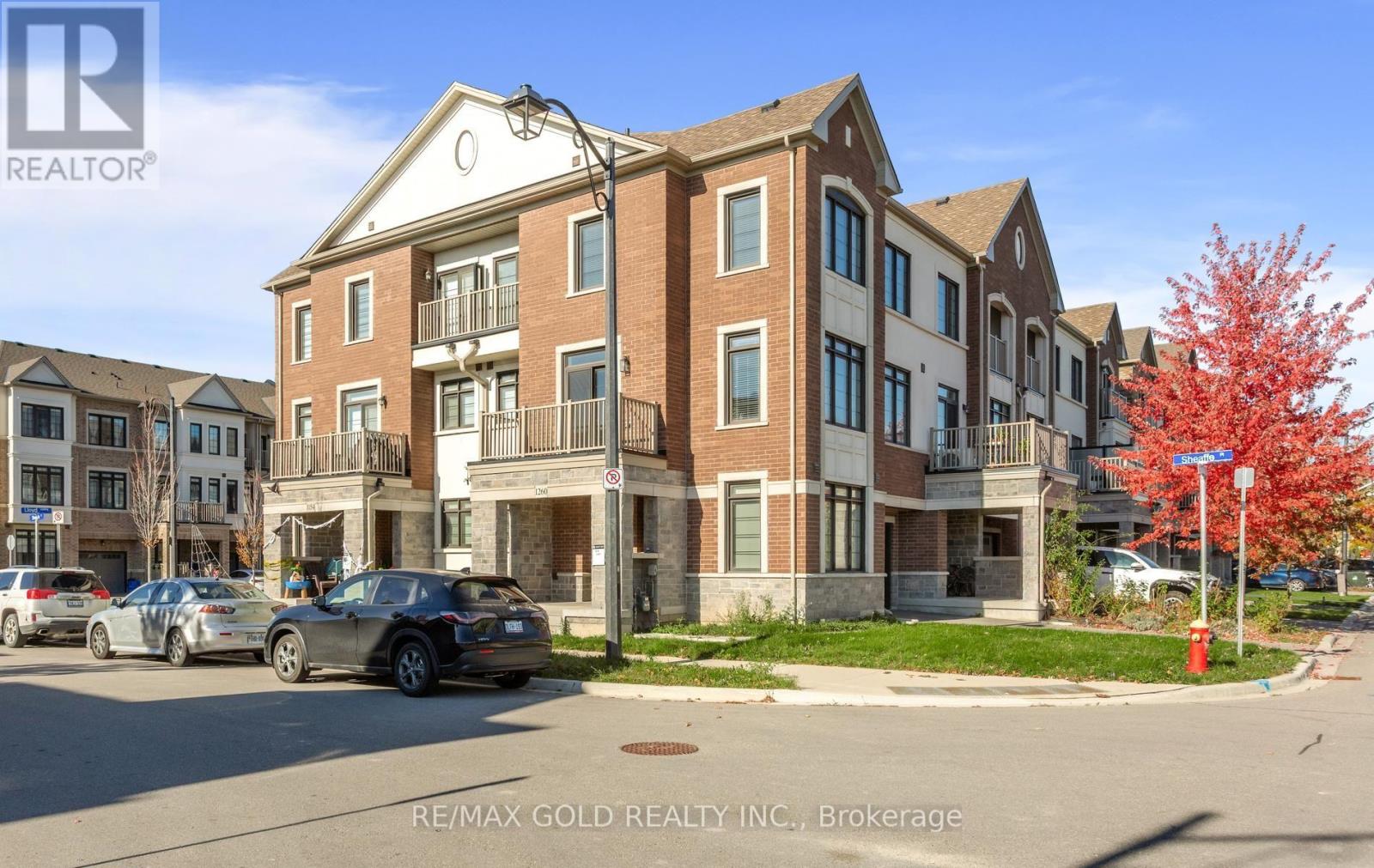 1260 Restivo Lane, Milton, Ontario  L9E 1J9 - Photo 3 - W14105834