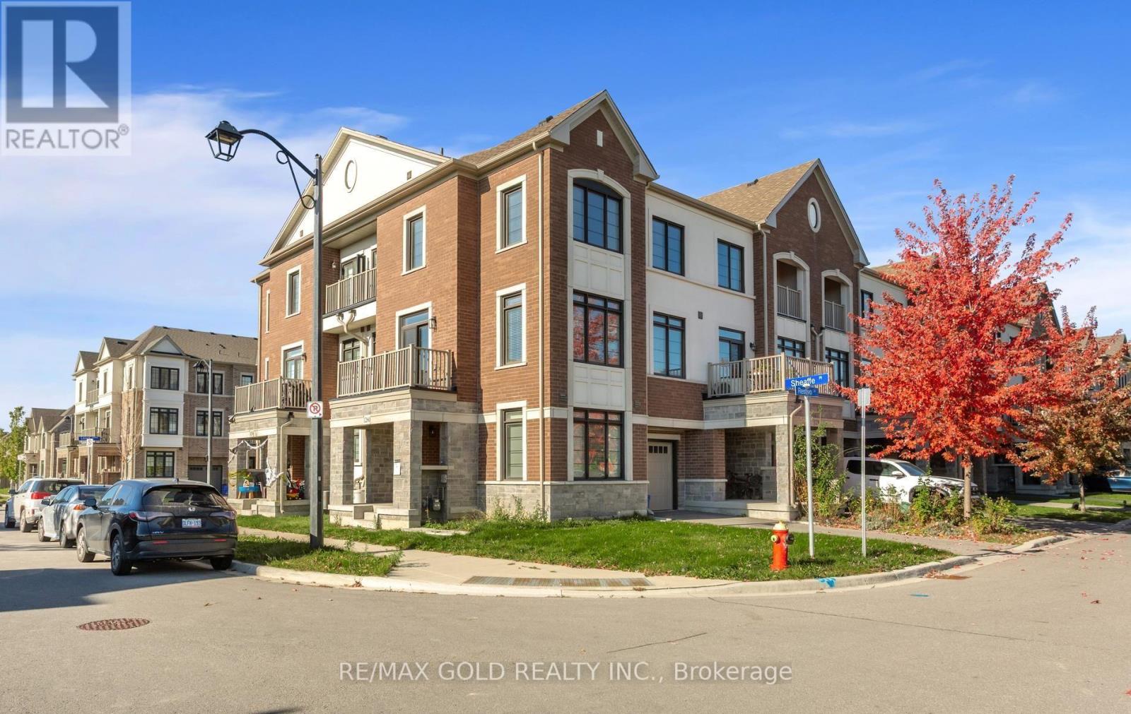1260 Restivo Lane, Milton, Ontario  L9E 1J9 - Photo 4 - W14105834