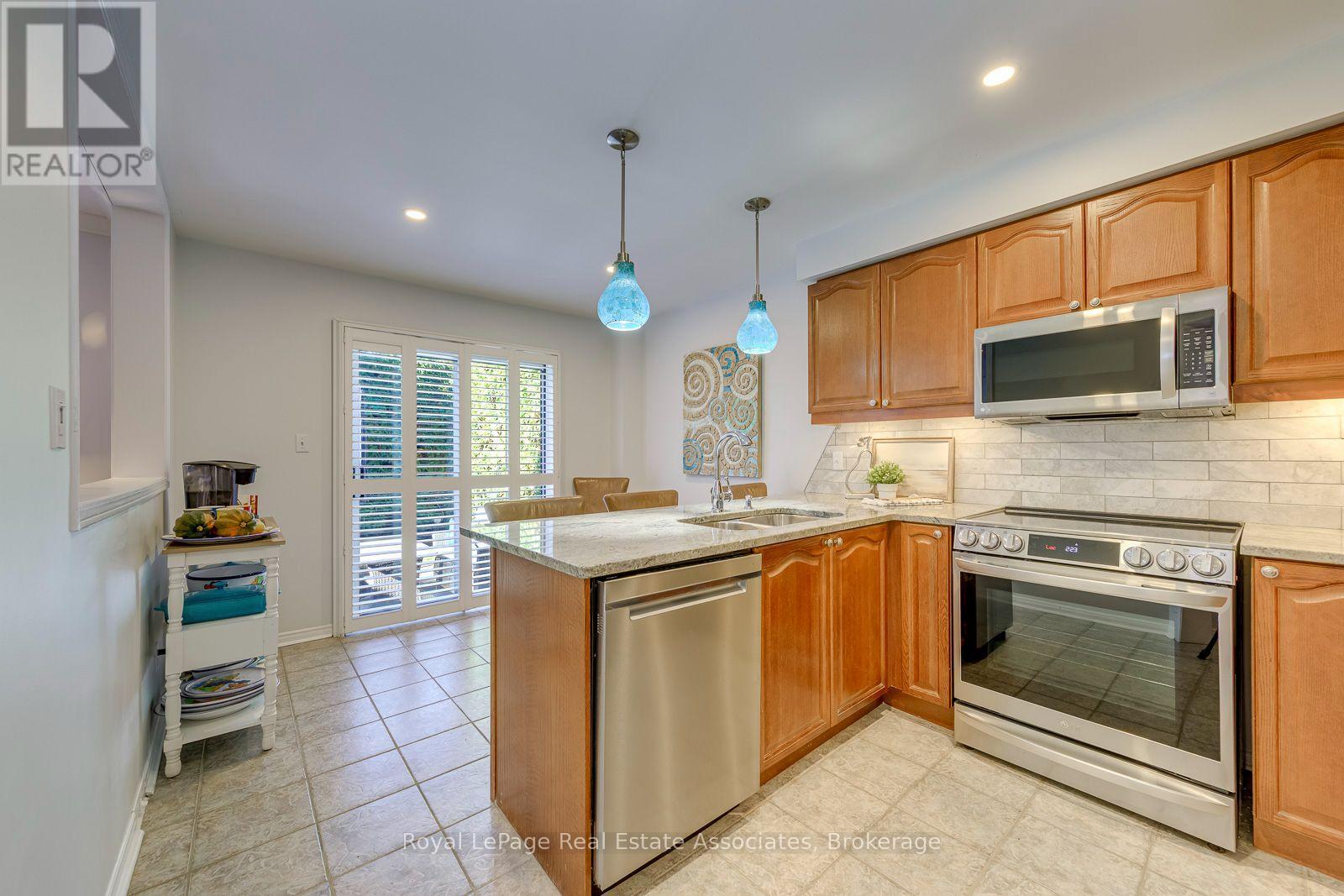 3781 Windhaven Drive, Mississauga, Ontario  L5N 7V6 - Photo 18 - W14105884