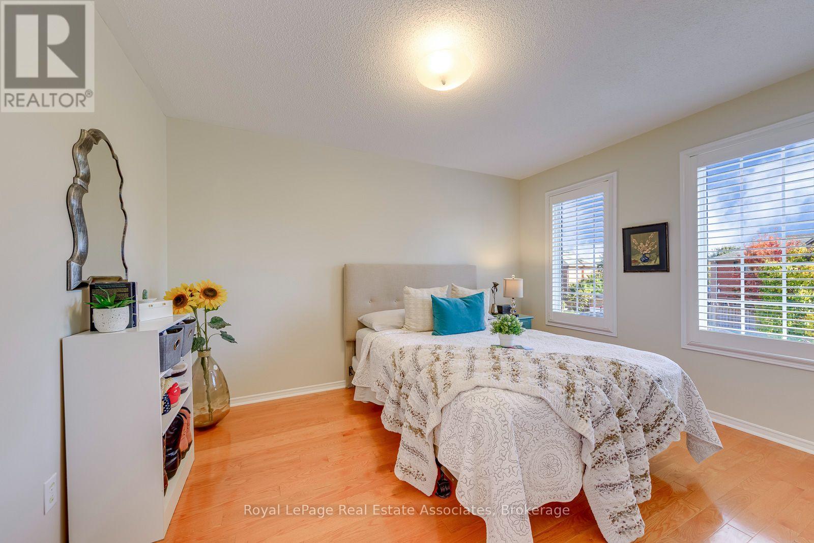 3781 Windhaven Drive, Mississauga, Ontario  L5N 7V6 - Photo 32 - W14105884