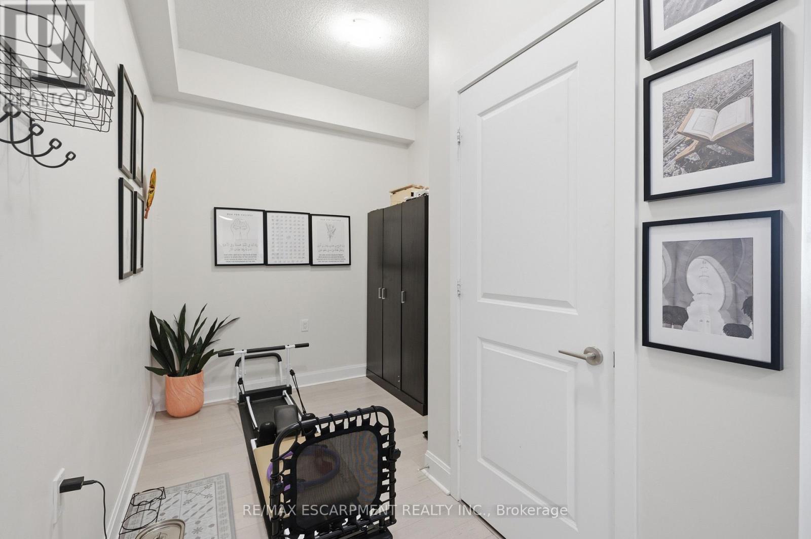 3703 - 33 Shore Breeze Drive, Toronto (Mimico), Ontario  M8V 0G1 - Photo 8 - W14105950