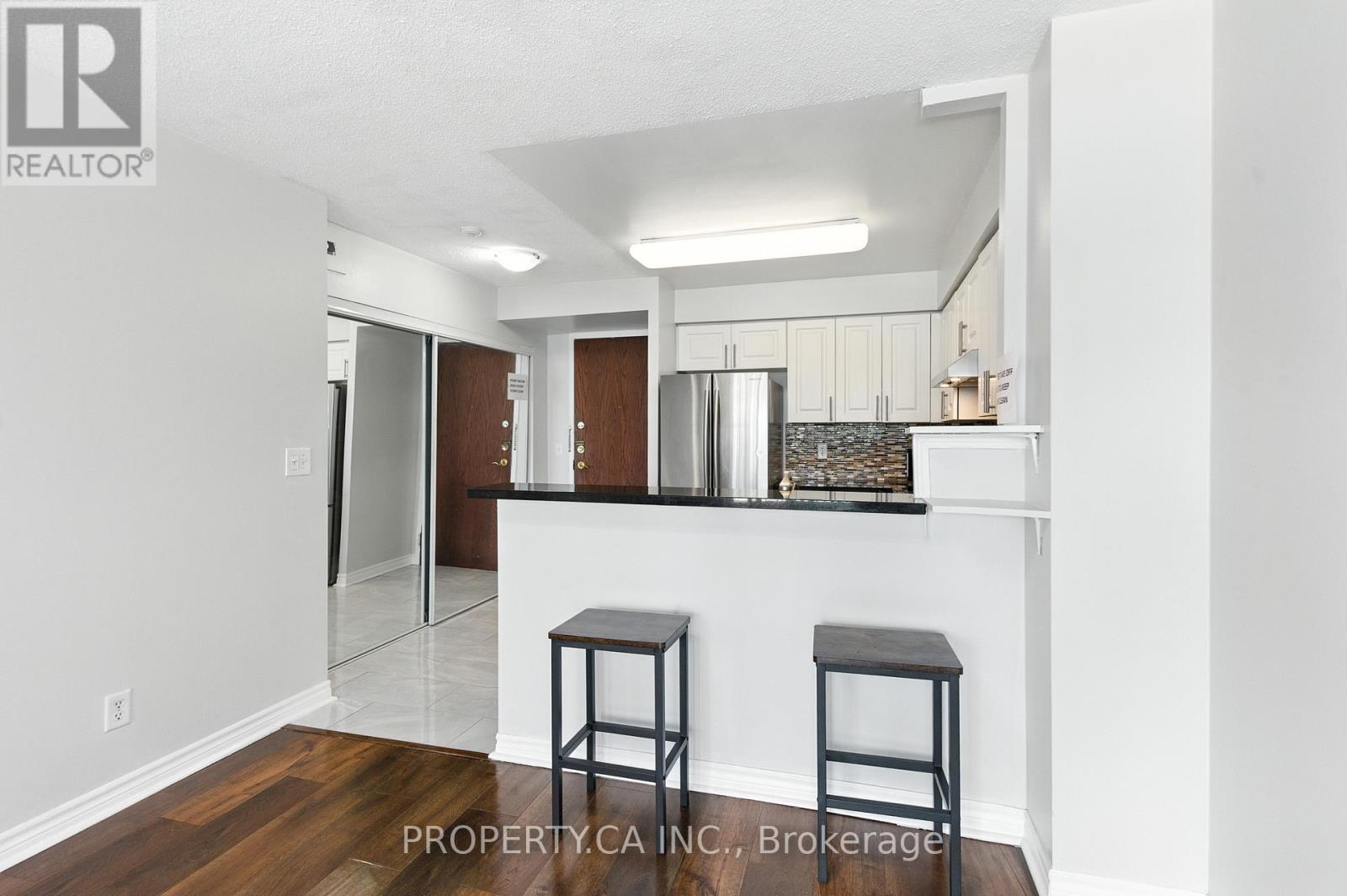 607 - 2585 Erin Centre Boulevard, Mississauga (Central Erin Mills), Ontario  L5M 6Z7 - Photo 7 - W14105970
