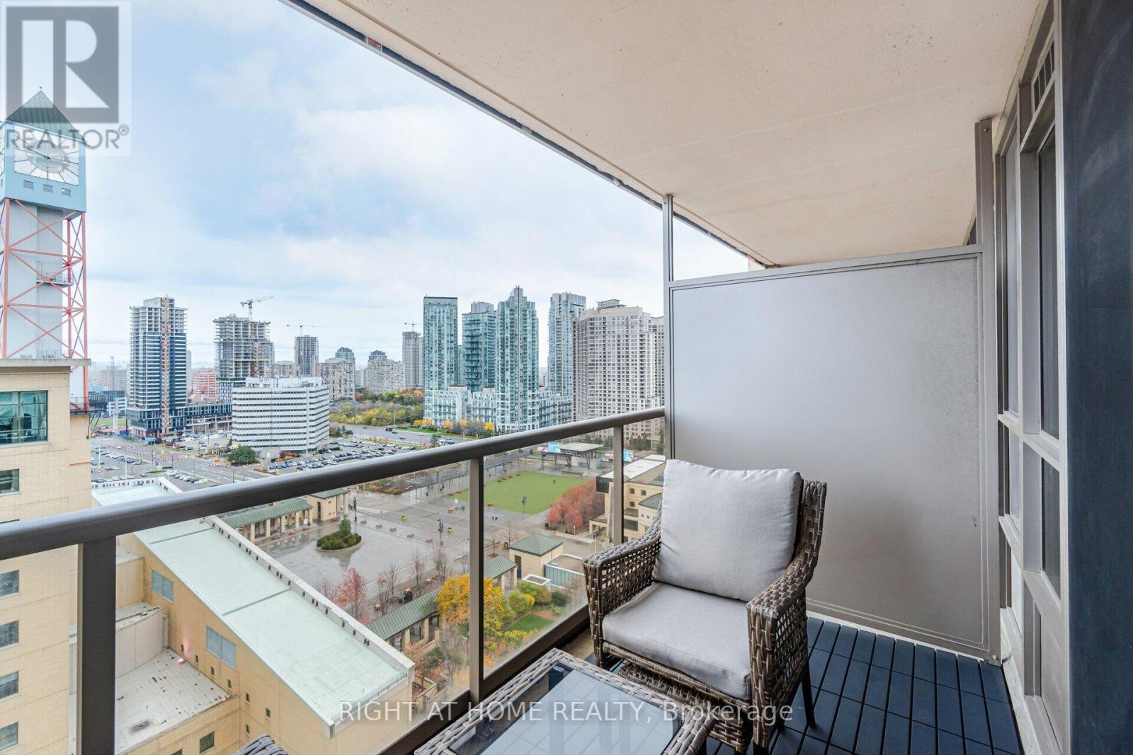2109 - 4090 Living Arts Drive, Mississauga (City Centre), Ontario  L5B 4M8 - Photo 13 - W14105972