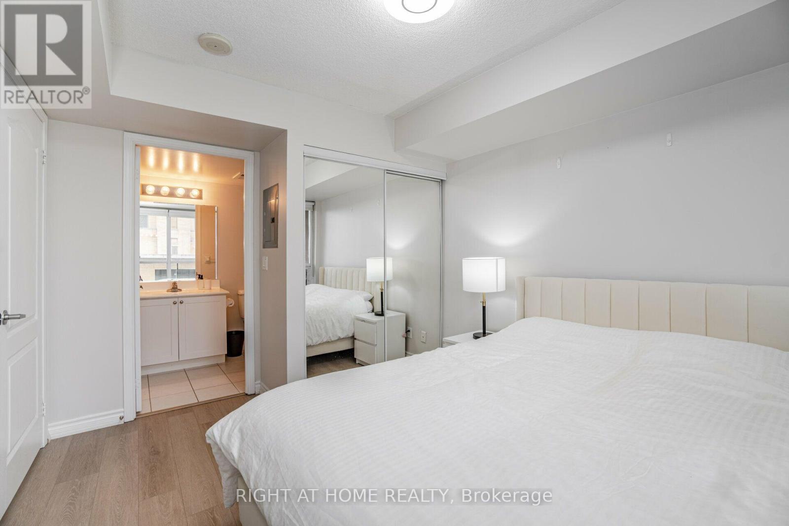 2109 - 4090 Living Arts Drive, Mississauga (City Centre), Ontario  L5B 4M8 - Photo 16 - W14105972