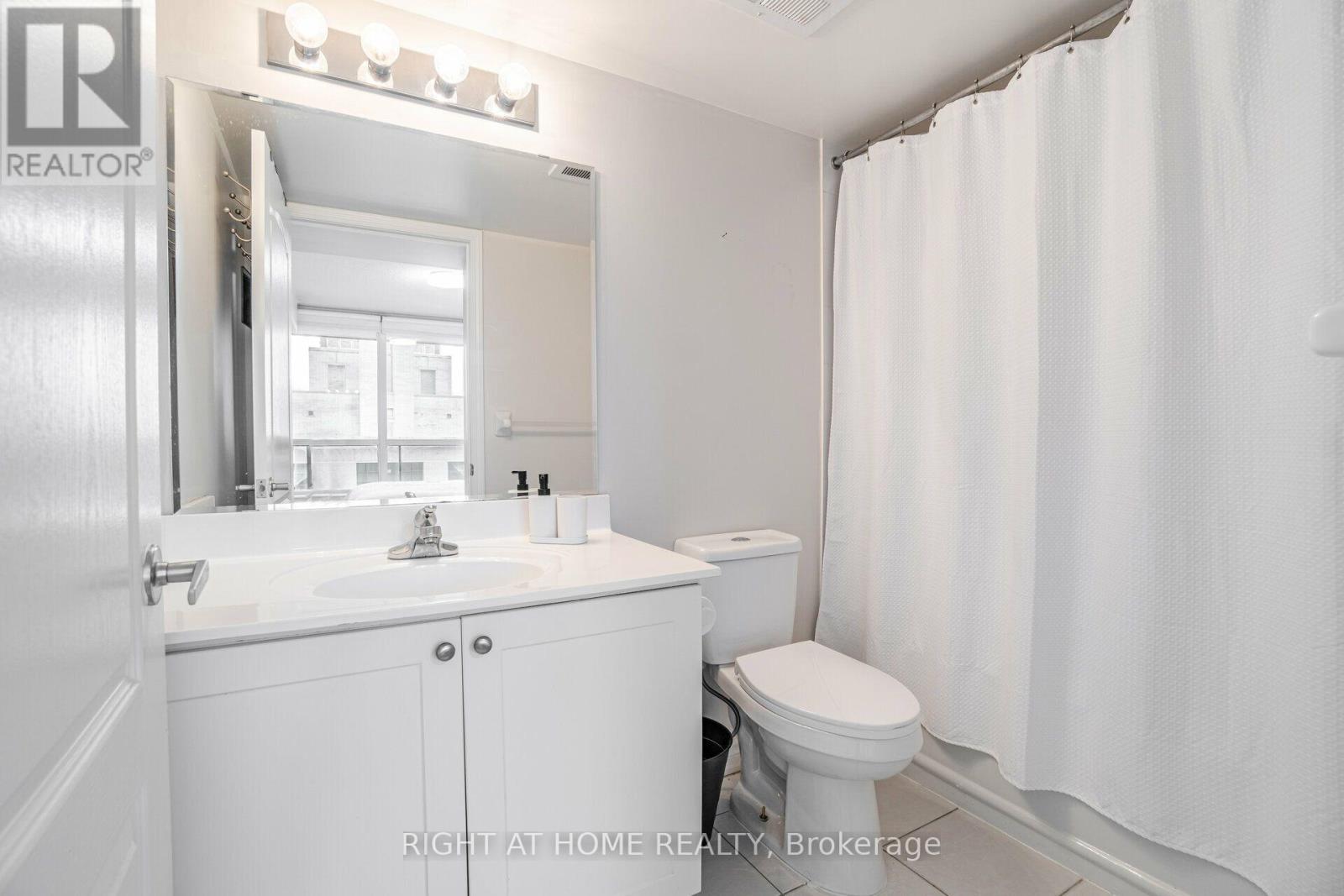 2109 - 4090 Living Arts Drive, Mississauga (City Centre), Ontario  L5B 4M8 - Photo 17 - W14105972
