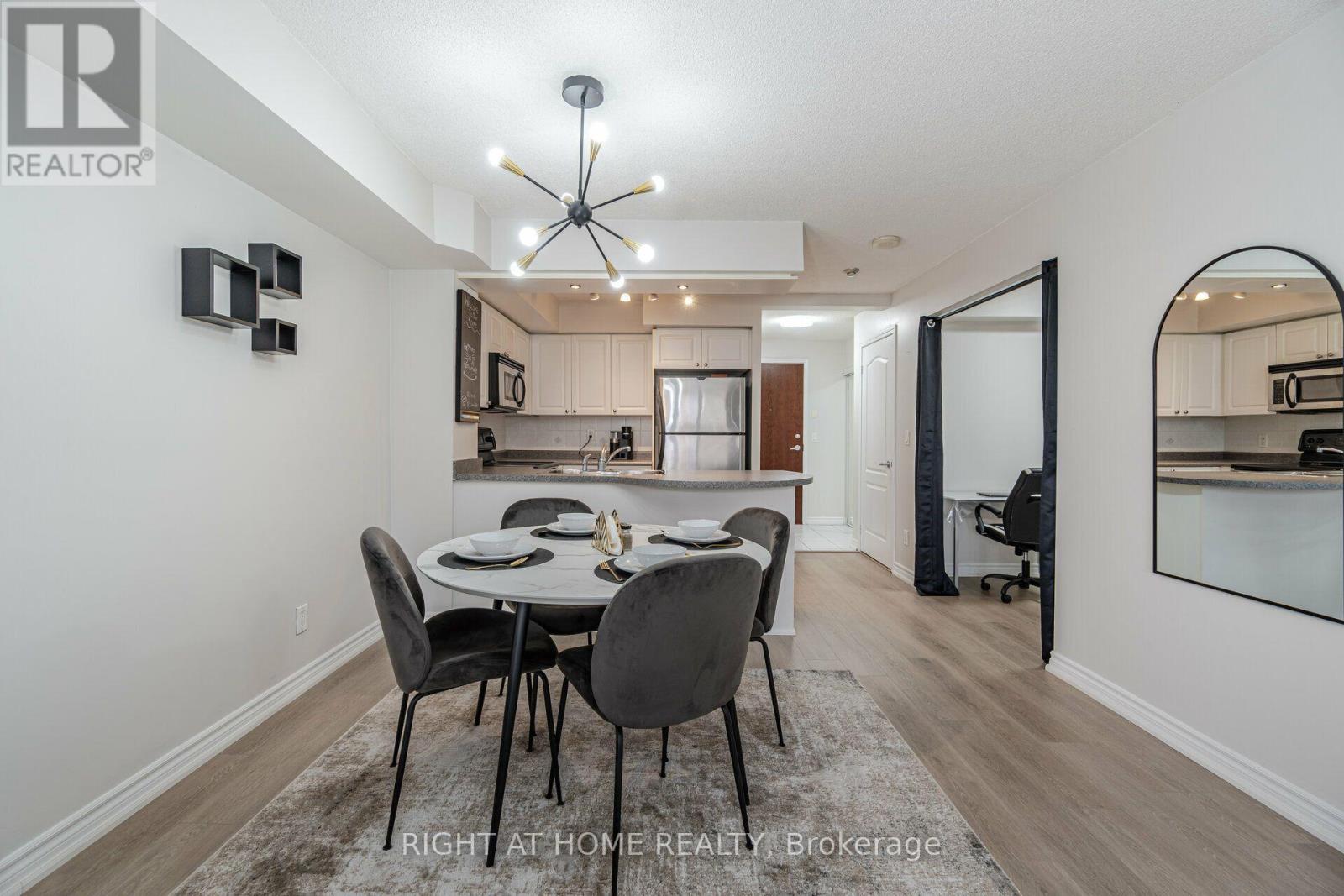 2109 - 4090 Living Arts Drive, Mississauga (City Centre), Ontario  L5B 4M8 - Photo 8 - W14105972
