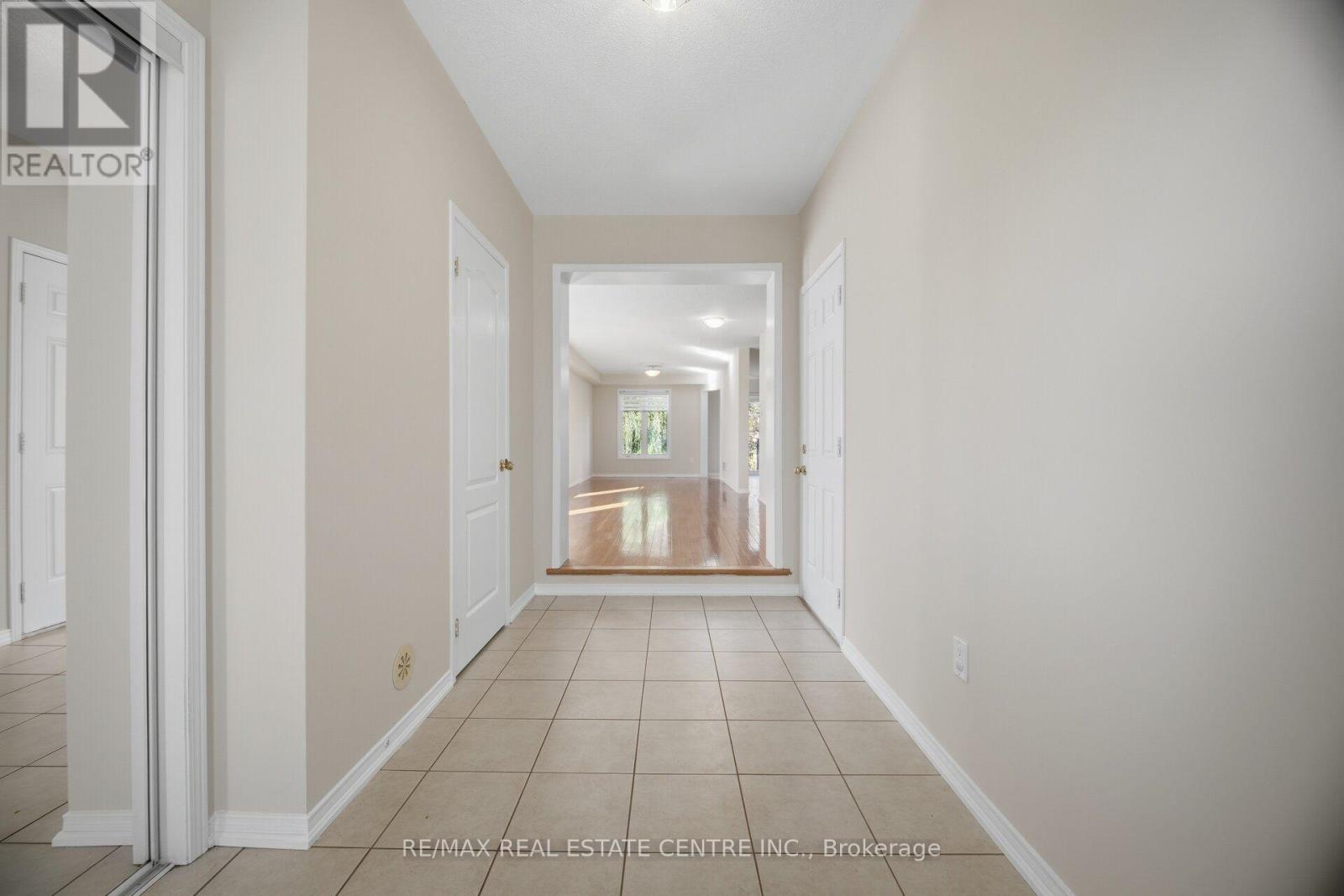 1323 Menefy Place, Milton, Ontario  L9T 7E2 - Photo 9 - W14106008