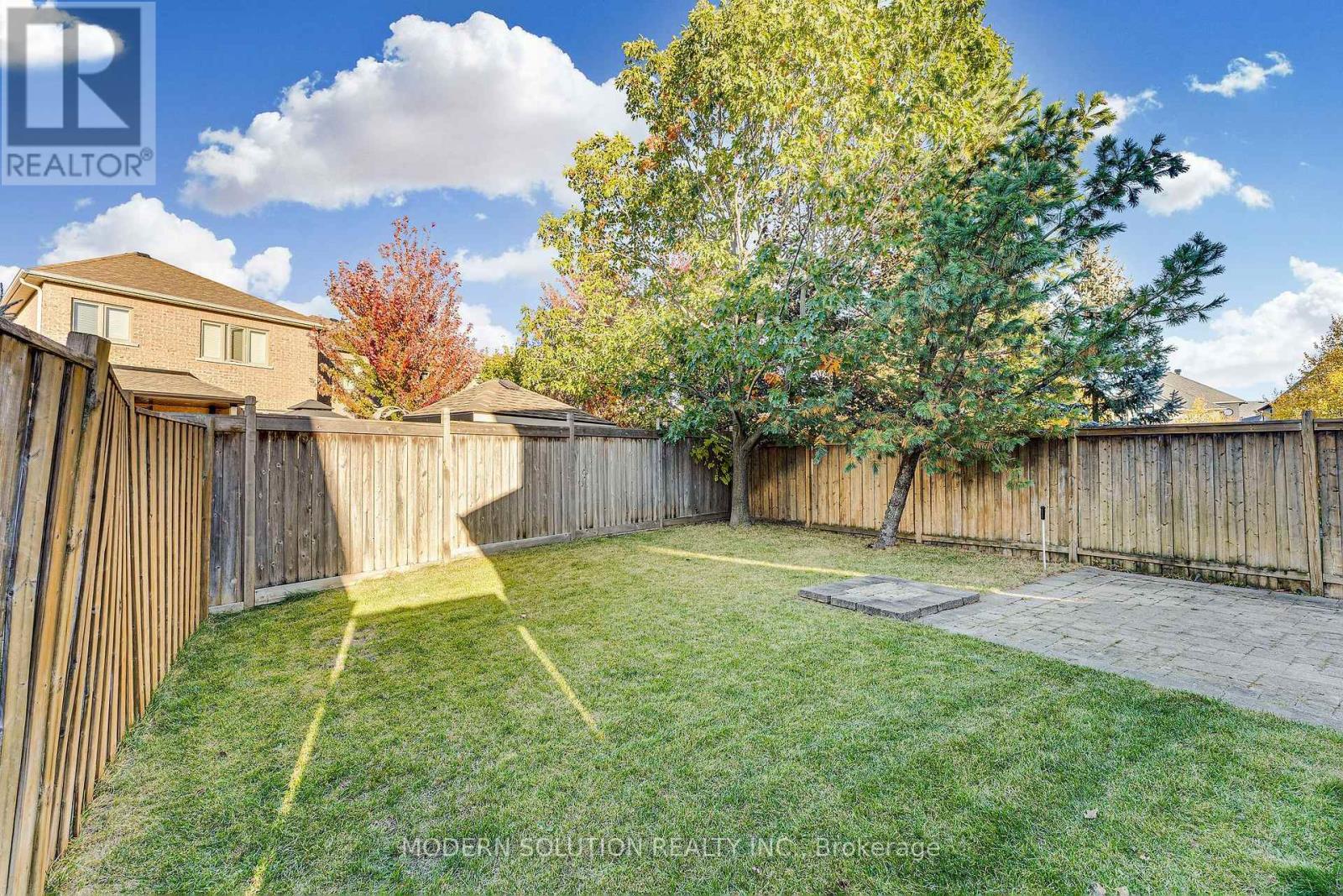 5 Woodcote Crescent, Halton Hills (Georgetown), Ontario  L7G 6M2 - Photo 43 - W14106010