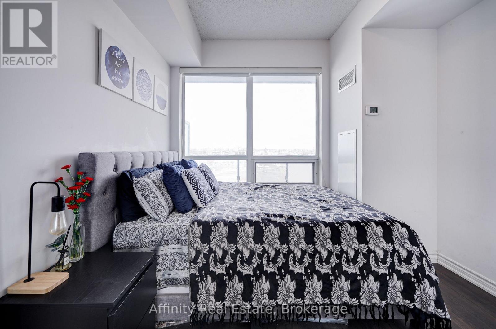 712 - 15 James Finlay Way, Toronto (Downsview-Roding-Cfb), Ontario  M3M 0B3 - Photo 17 - W14106016