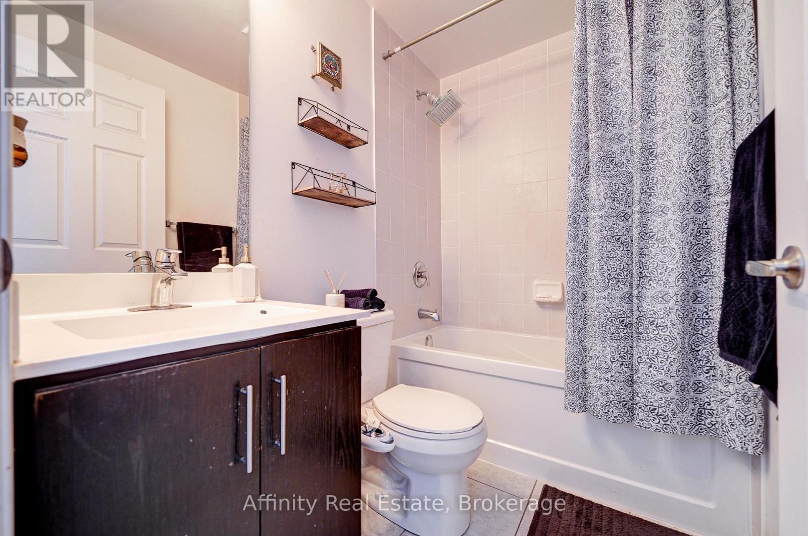 712 - 15 James Finlay Way, Toronto (Downsview-Roding-Cfb), Ontario  M3M 0B3 - Photo 18 - W14106016