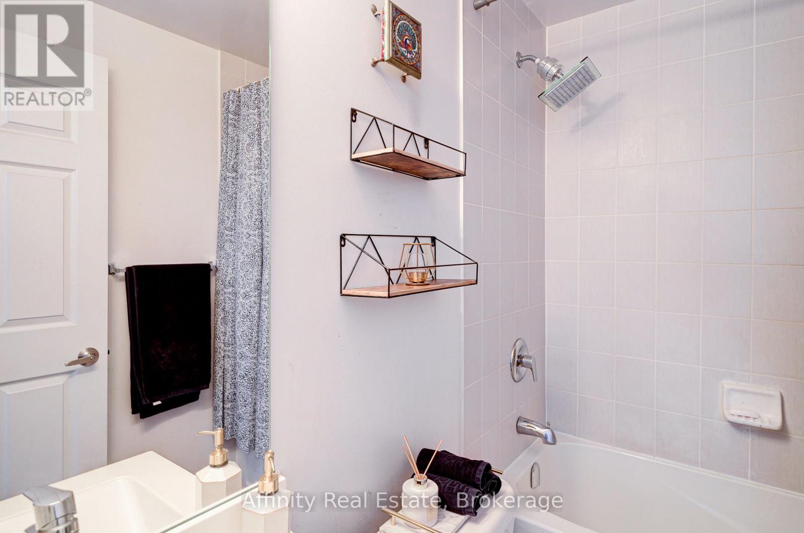 712 - 15 James Finlay Way, Toronto (Downsview-Roding-Cfb), Ontario  M3M 0B3 - Photo 19 - W14106016