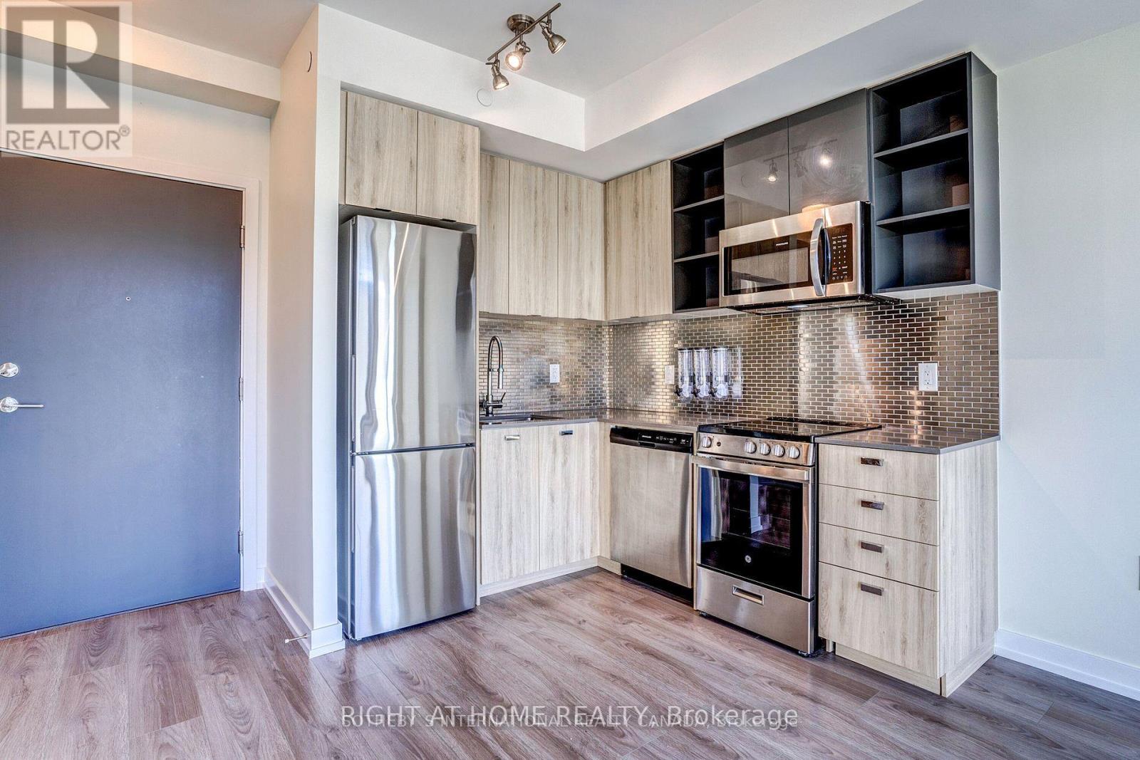 514 - 10 De Boers Drive, Toronto (York University Heights), Ontario  M3J 0L6 - Photo 3 - W14106034