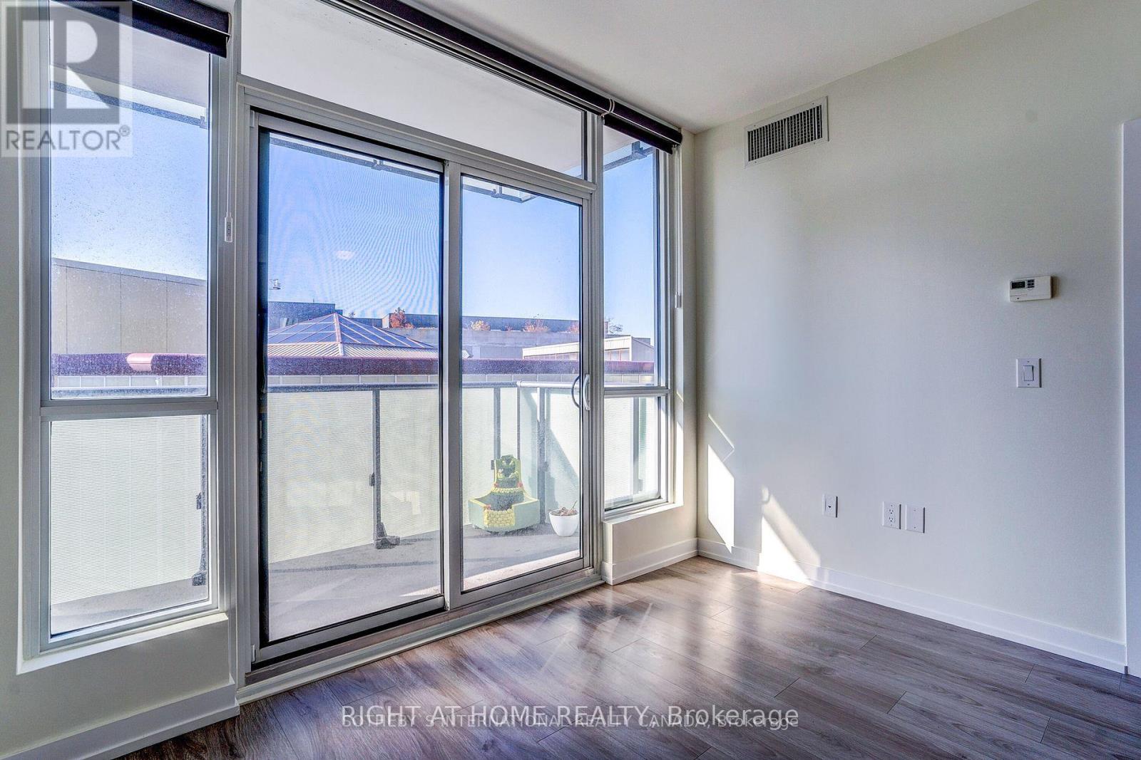 514 - 10 De Boers Drive, Toronto (York University Heights), Ontario  M3J 0L6 - Photo 6 - W14106034