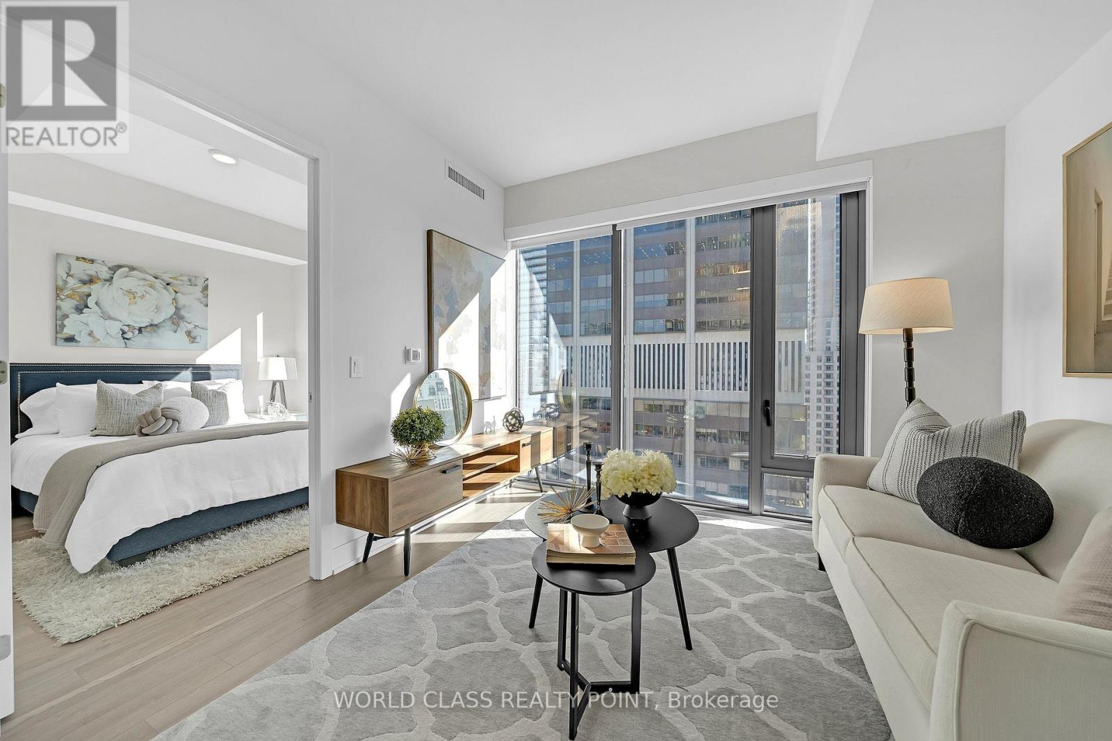2404 - 8 Cumberland Street, Toronto, Ontario  M4W 0B6 - Photo 14 - C14105286