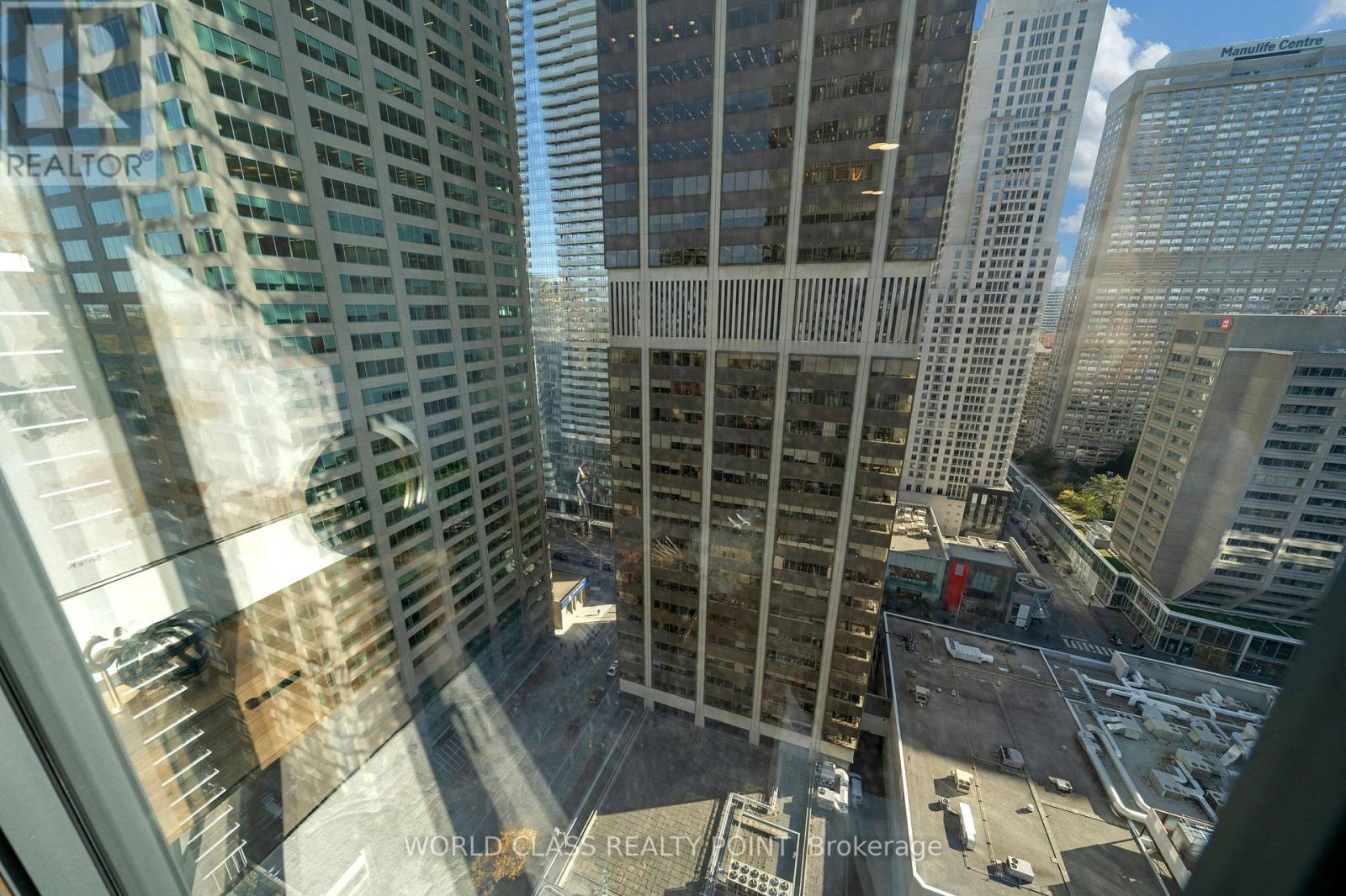 2404 - 8 Cumberland Street, Toronto, Ontario  M4W 0B6 - Photo 23 - C14105286