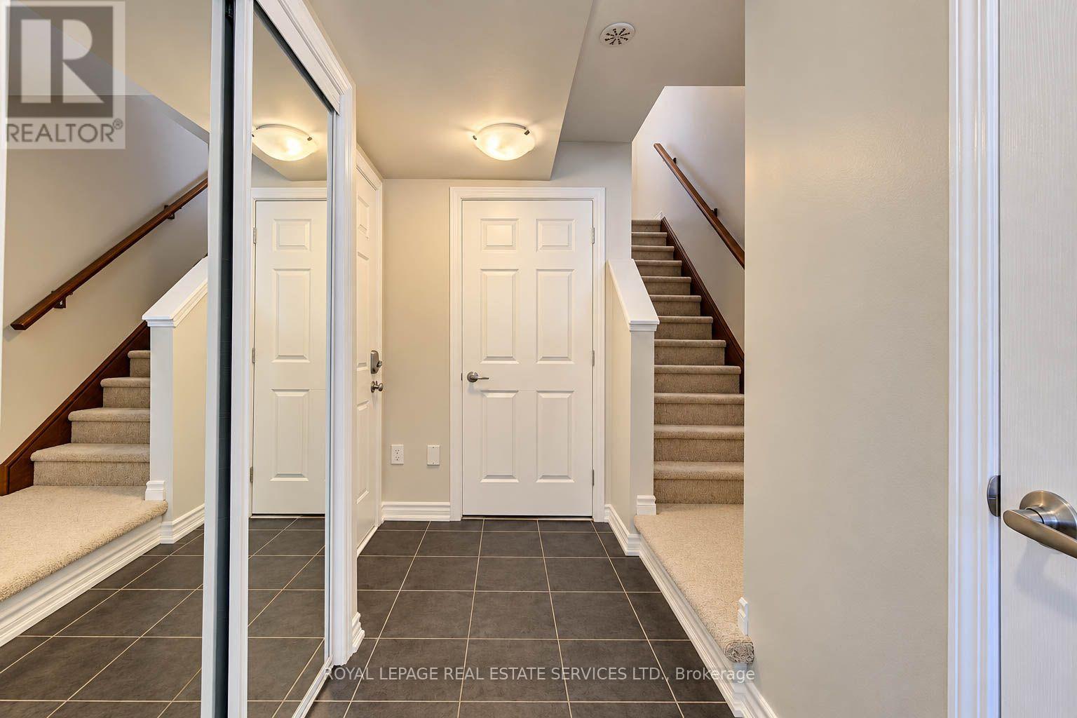 16 Stratus Street, Kitchener, Ontario N2R 0K5 - Photo 4 - X14105850