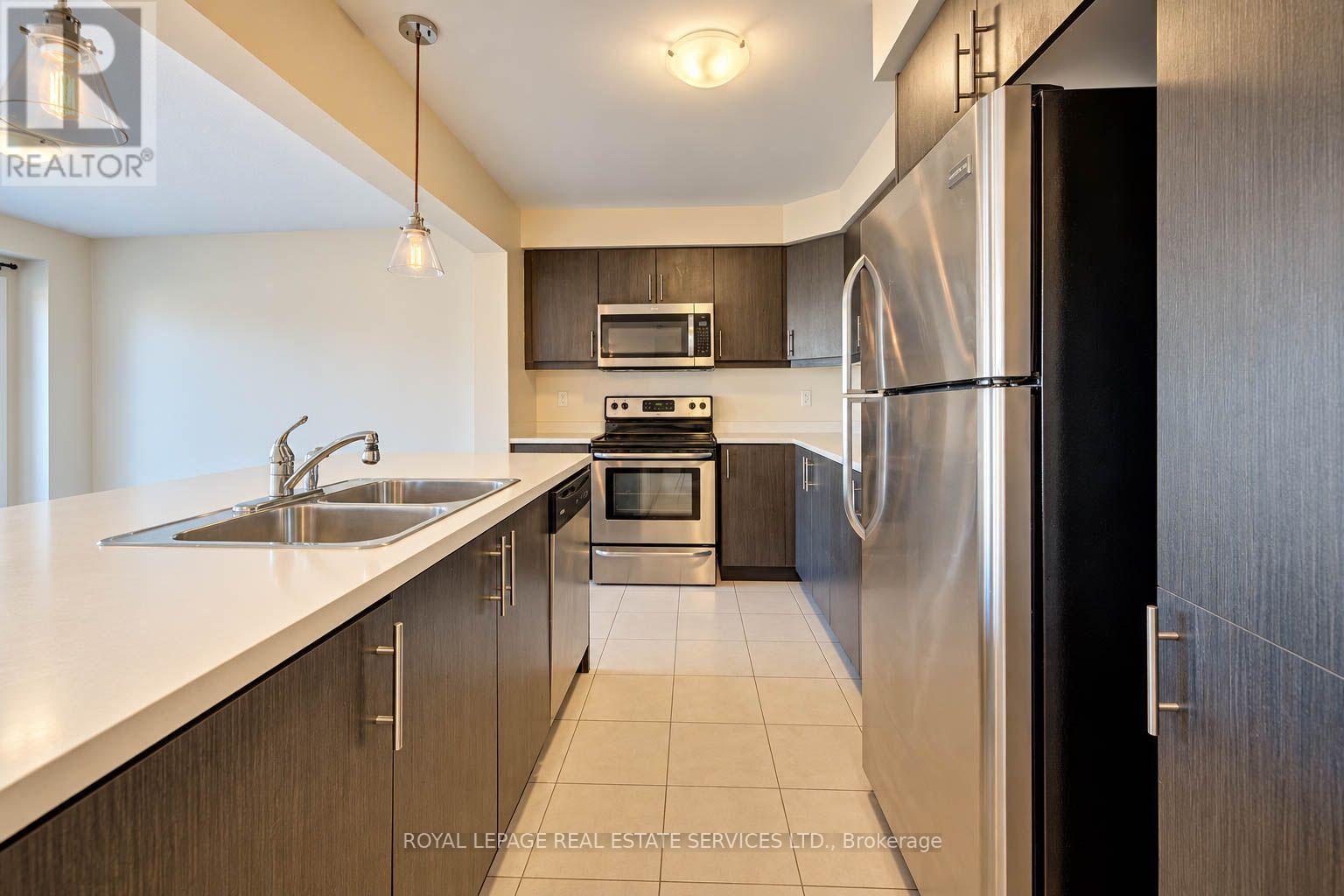 16 Stratus Street, Kitchener, Ontario N2R 0K5 - Photo 7 - X14105850