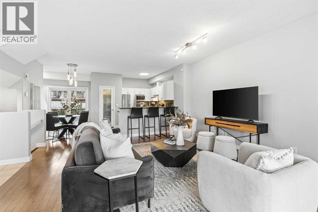2405 17 Street SW, Calgary, Alberta  T2T 4M9 - Photo 4 - A2354020