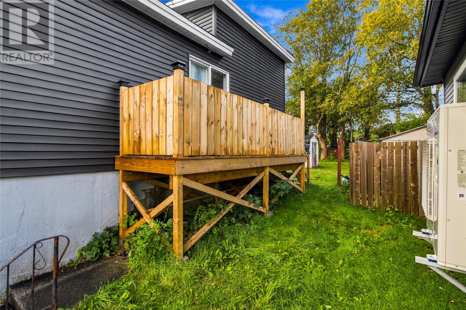 16 Dunscombe Place, St. John's — photo 26