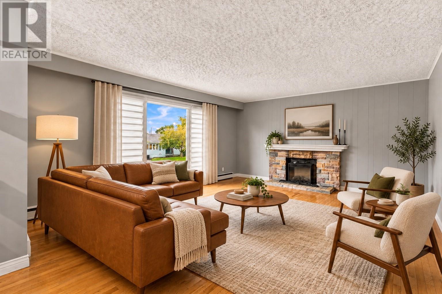 16 Dunscombe Place, St. John's — photo 5