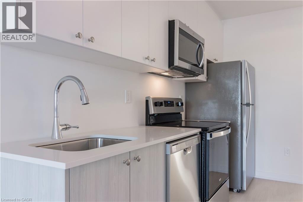 25 PALACE Street Unit# P10, Kitchener, Ontario