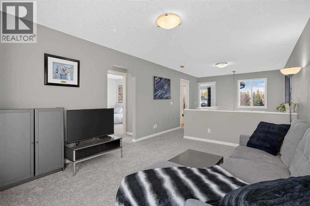 20 Chapman Court SE, Calgary, Alberta  T2X 3S6 - Photo 13 - A2352750