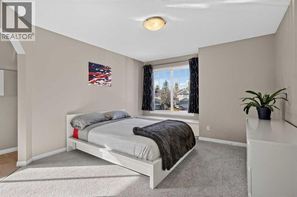 20 Chapman Court SE, Calgary, Alberta  T2X 3S6 - Photo 15 - A2352750