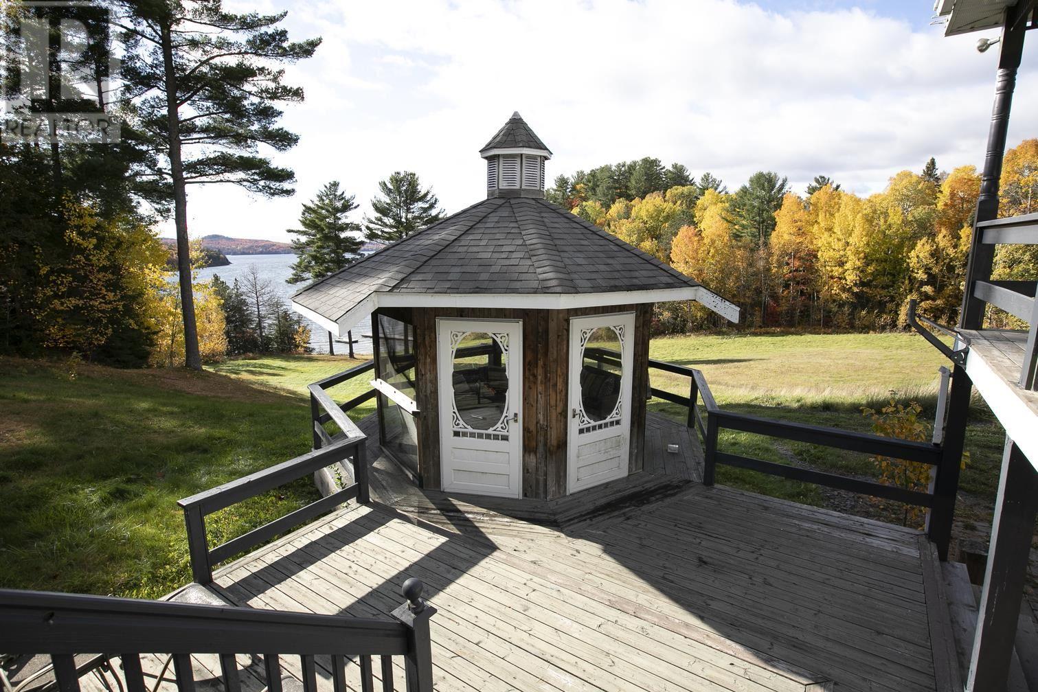 215 Old Mill Beach Rd, Bruce Mines, Ontario  P0R 1C0 - Photo 13 - SM262928