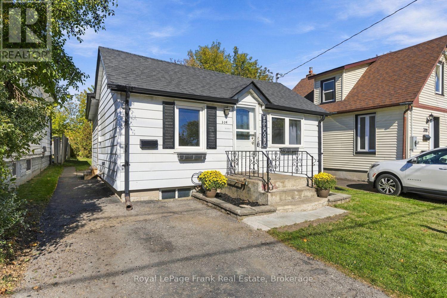304 Pine Avenue, Oshawa, Ontario  L1J 2H4 - Photo 17 - E14106222