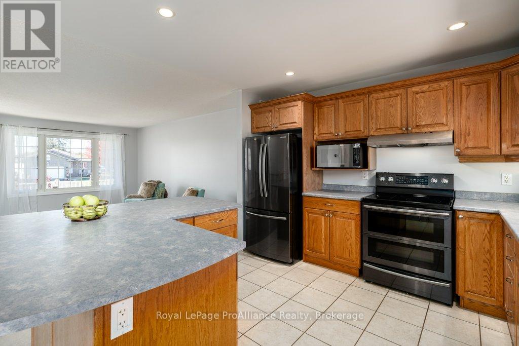 35 Forest Valley Drive, Quinte West, Ontario  K0K 2C0 - Photo 12 - X14106202