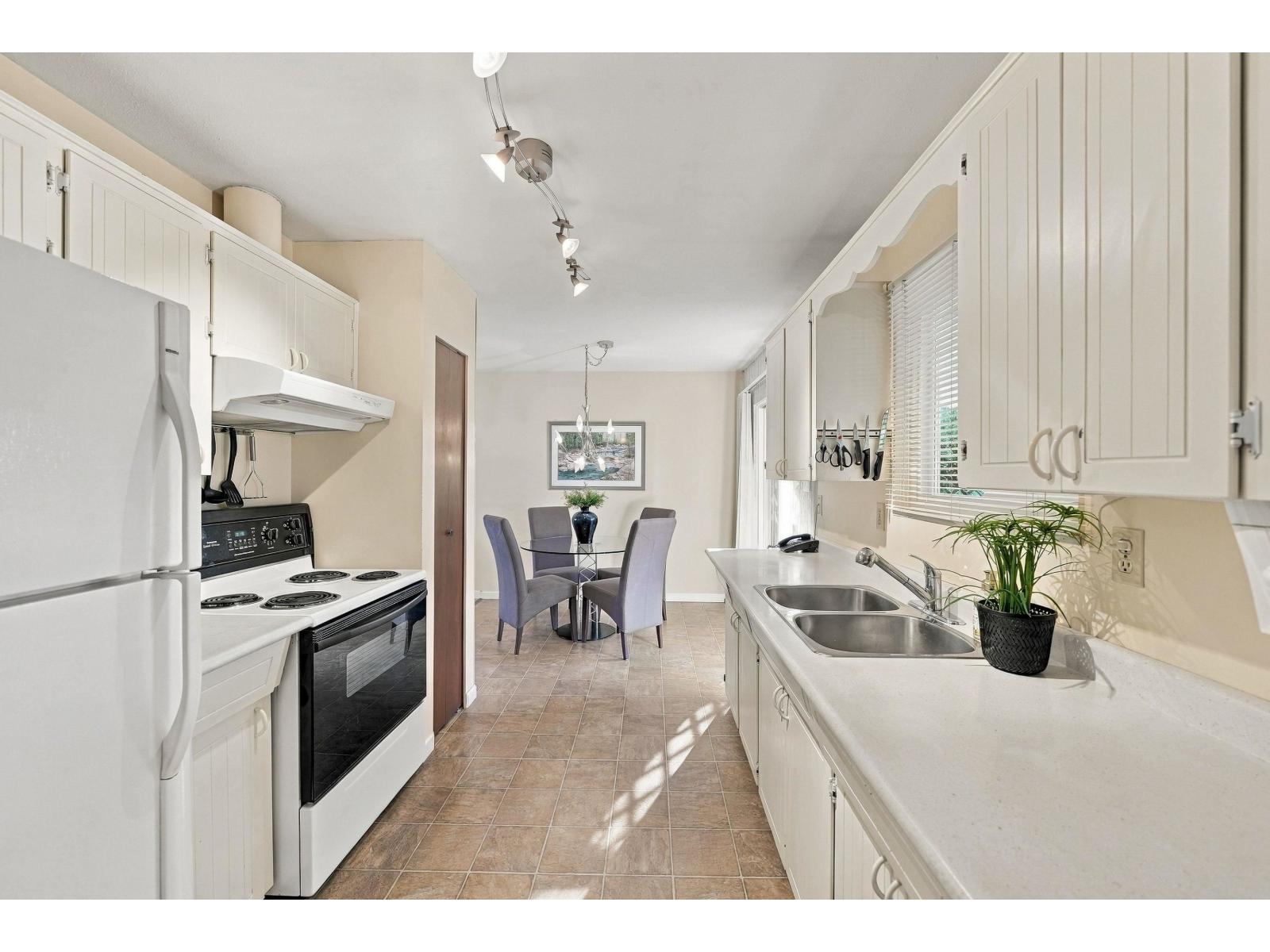 6355 183 Street, Surrey, British Columbia  V3S 8A8 - Photo 6 - R3177398
