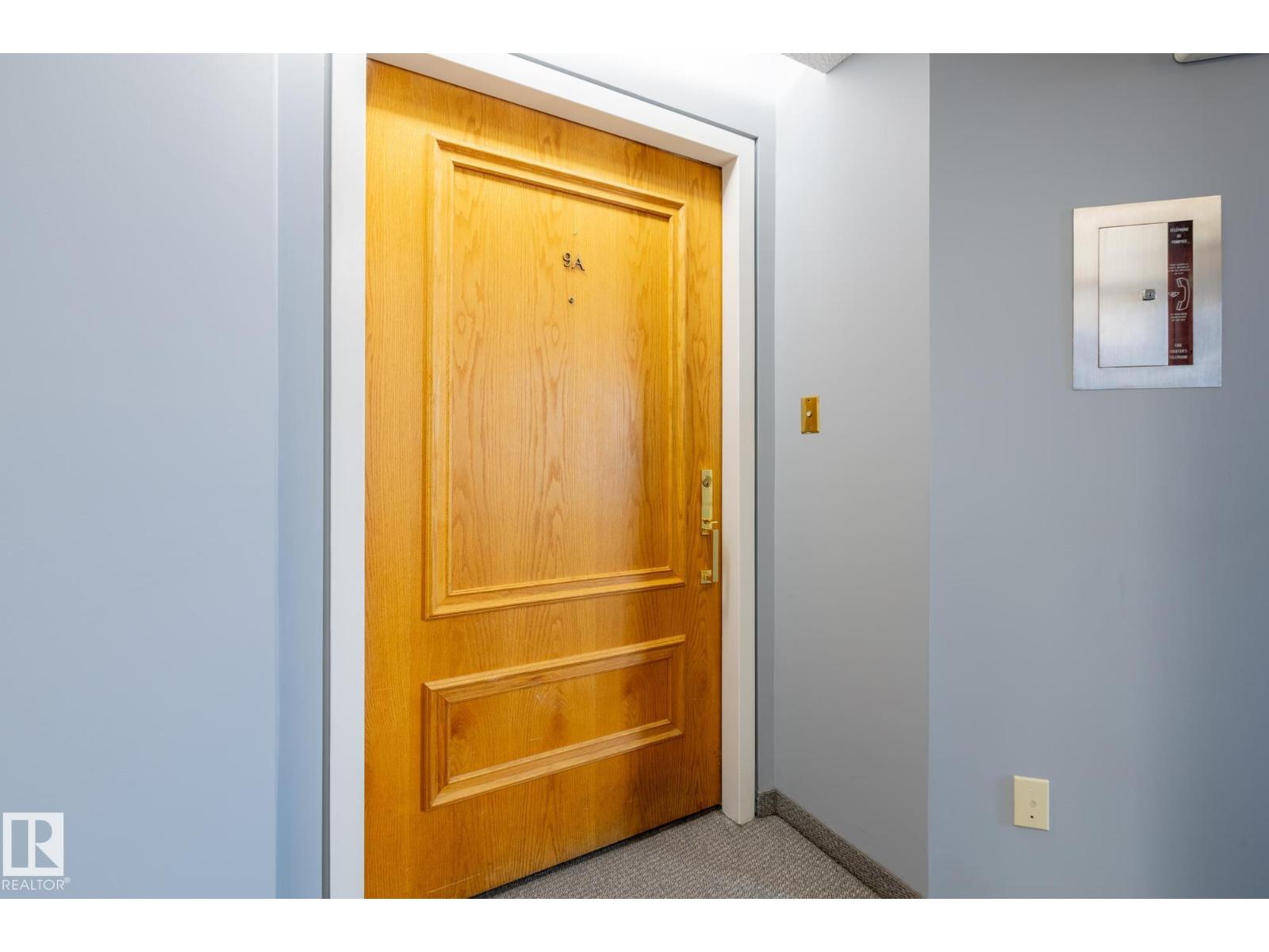 #9A 10050 118 ST NW NW