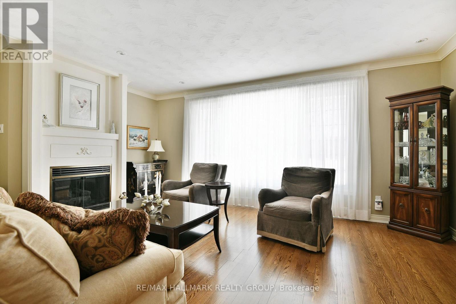 886 Trojan Avenue, Ottawa, Ontario  K1K 2R2 - Photo 8 - X14106152