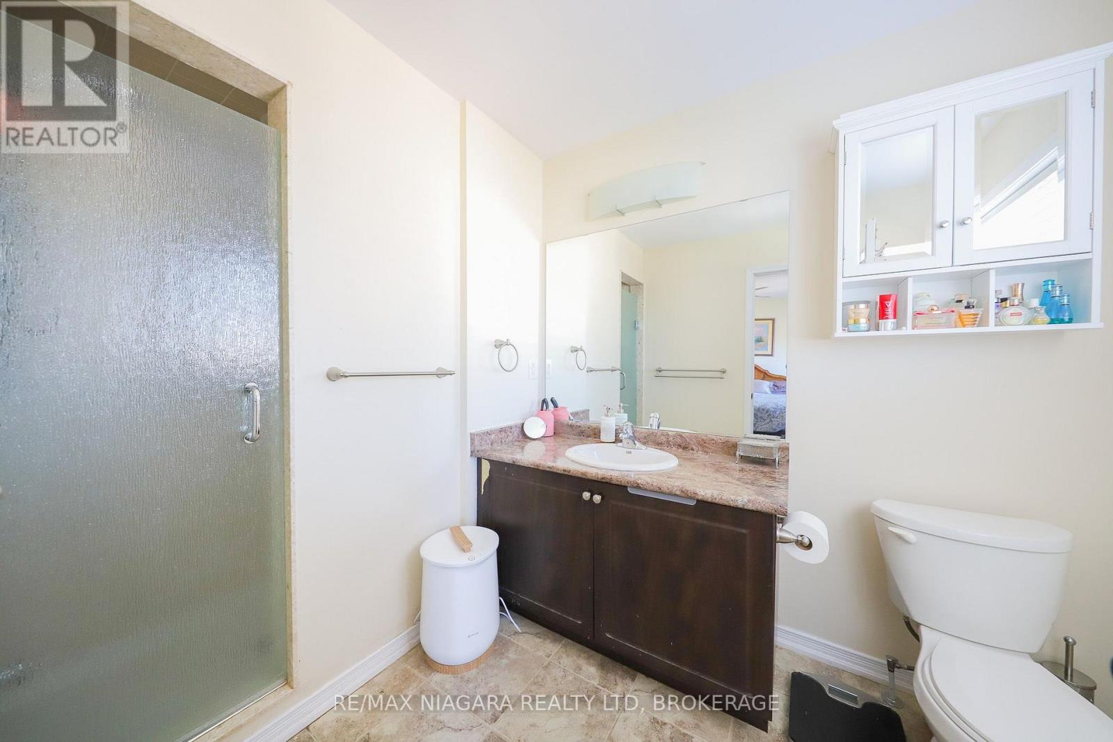 8532 Nightshade Street, Niagara Falls, Ontario  L2H 2Y6 - Photo 12 - X14106116