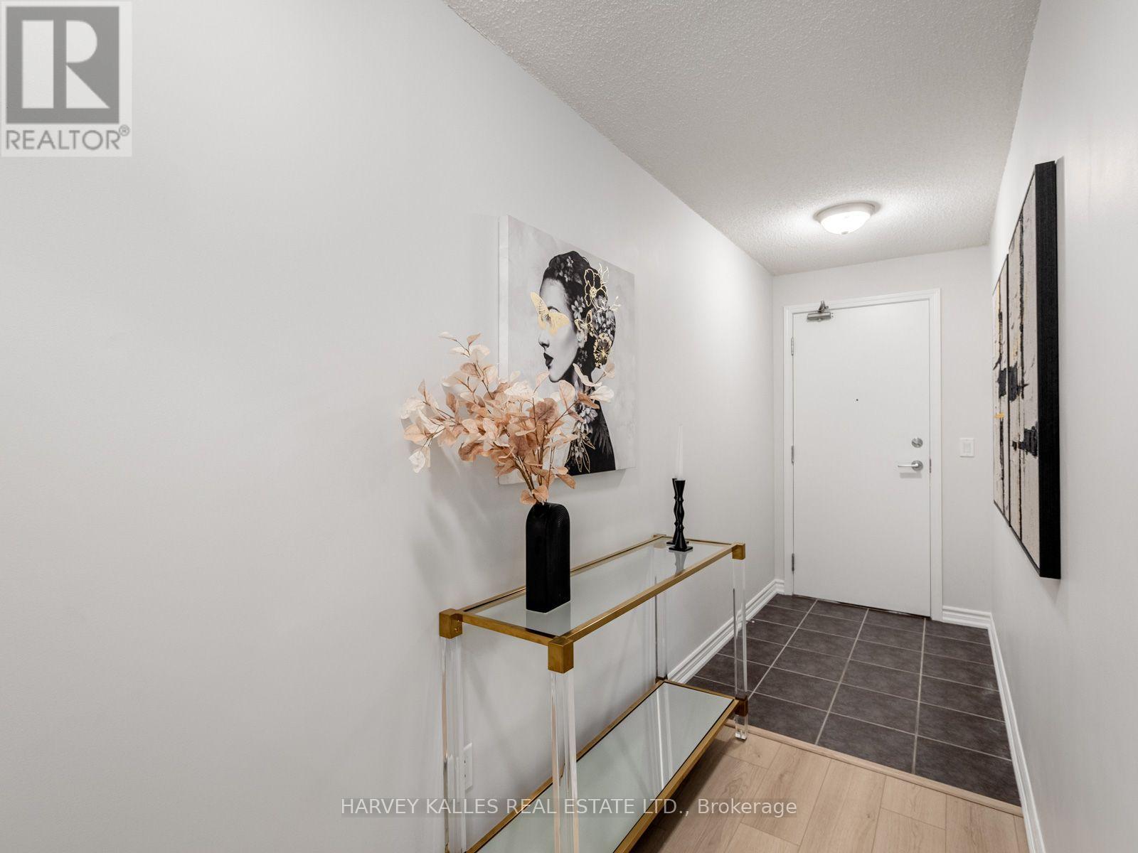 1814 - 17 Barberry Place, Toronto (Bayview Village), Ontario  M2K 3E2 - Photo 9 - C14106186