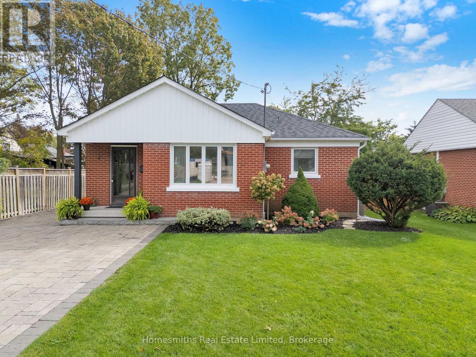 1 EDSALL AVENUE, Clarington, Ontario