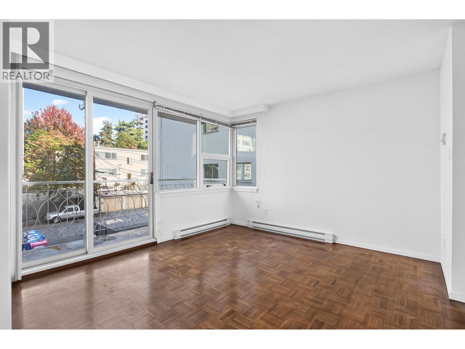 401 1219 Harwood Street, Vancouver, British Columbia  V6E 1S5 - Photo 13 - R3177716