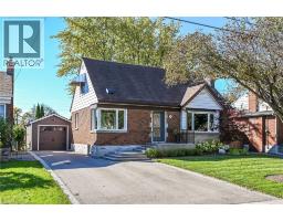 10 MULOCK Avenue, hamilton, Ontario