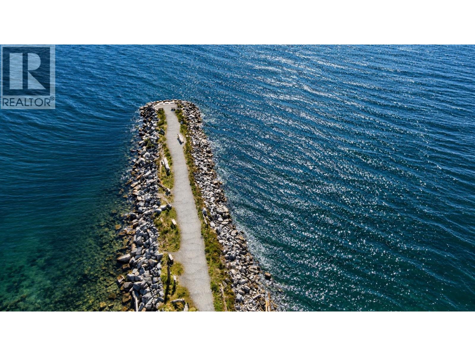 3094 Lower Road, Roberts Creek, British Columbia  V0N 2W0 - Photo 16 - R3177710