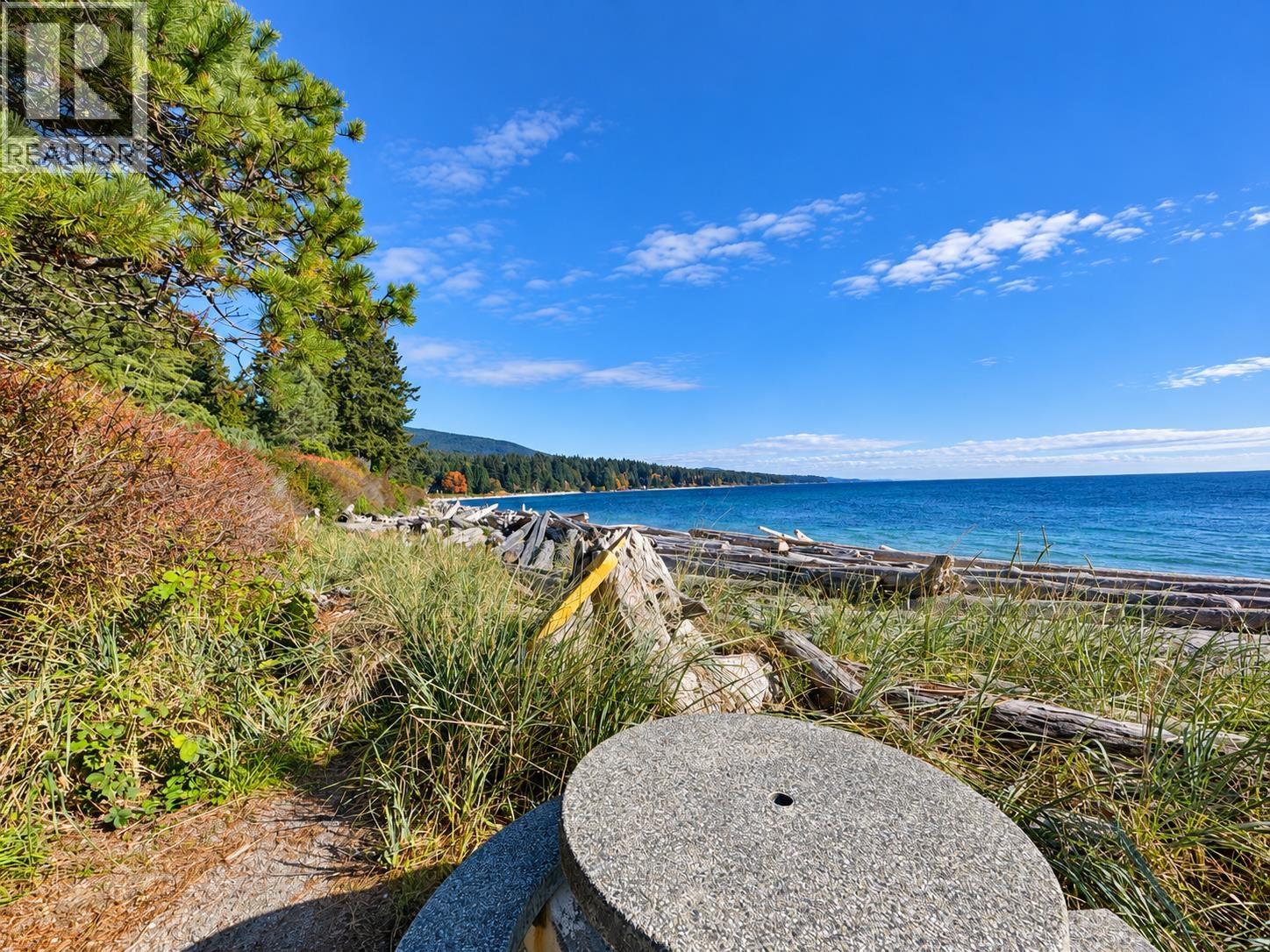3094 Lower Road, Roberts Creek, British Columbia  V0N 2W0 - Photo 17 - R3177710