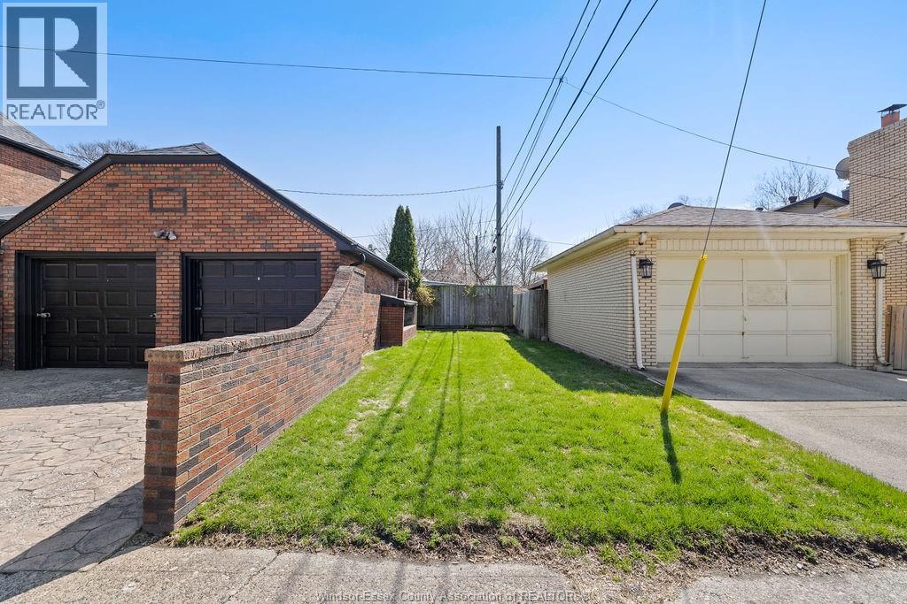 2203 Victoria Avenue, Windsor, Ontario  N8X 1R2 - Photo 29 - 26025980